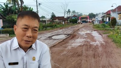 Abi Putra Soroti Truk Muatan Tinggi Diduga Rusak Jalan di Tubaba