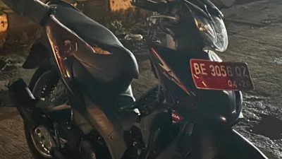 ‎Laka di Pulung Kencana Seret Motor Dinas Disnakertrans Tubaba, Publik Pertanyakan Pengawasan Aset Daerah.