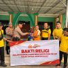 Sambut Hari Bhayangkara ke-80, Polres Tulang Bawang Barat Gelar Bakti Sosial Religi Bersihkan Tempat Ibadah Di Panaragan Jaya.
