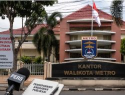 Uang Rakyat untuk Publikasi, Media Kritis Dipinggirkan? Arwansyah Desak Pemkot Metro Buka Data.